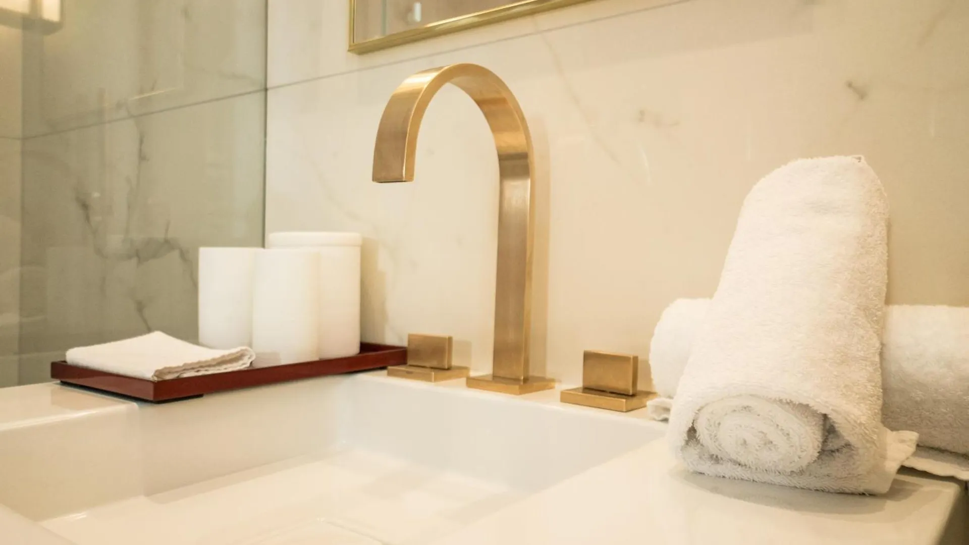 Szálloda Superbe Penthouse 3 Chambres Hammam Terrasse - Saint Germain Párizs